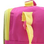 Lonchera-T-rmica-Yolo-Estampado-de-Corazones-Color-Rosado-con-Amarillo-2-29126