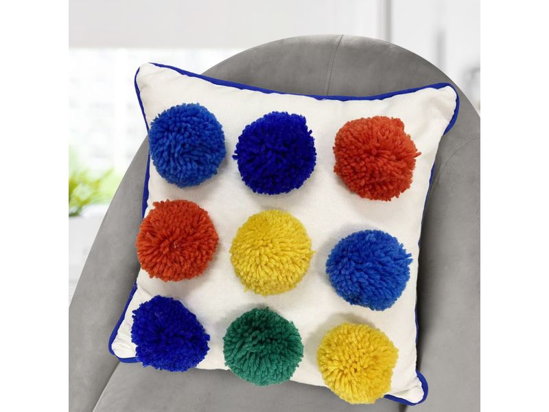 Coj-n-Marca-Mainstays-Pompones-40x40cm-3-24673