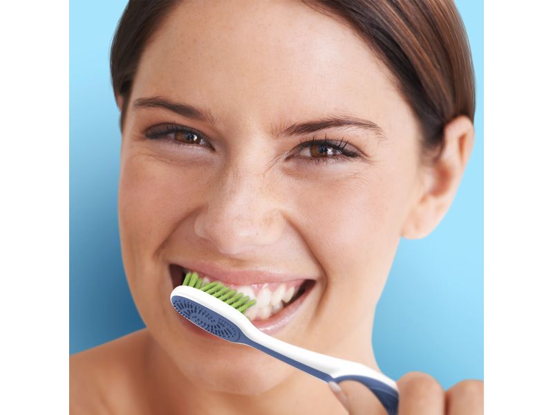 Cepillos-Dentales-Oral-B-Enc-as-Detox-3-Unidades-7-1769