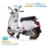 Moto-el-ctrica-Vespa-montable-blanca-6-voltios-3-34807