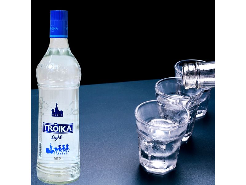 Vodka-Troika-Light-1000Ml-4-12635