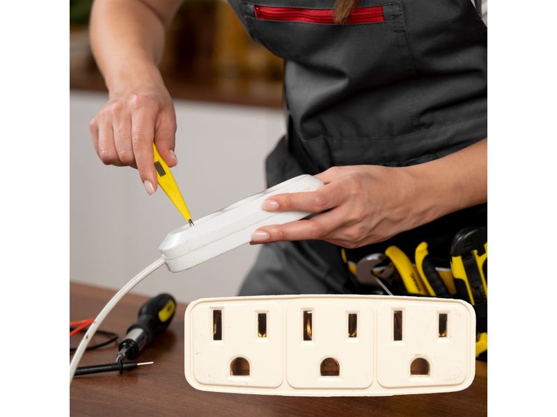 Adaptador-Voltage-De-3-Entradas-Polarizado-Naranja-4-27563